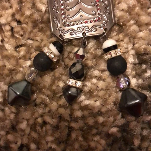 Pantages magic mirror Tarina Tarantino earrings - Picture 8 of 14